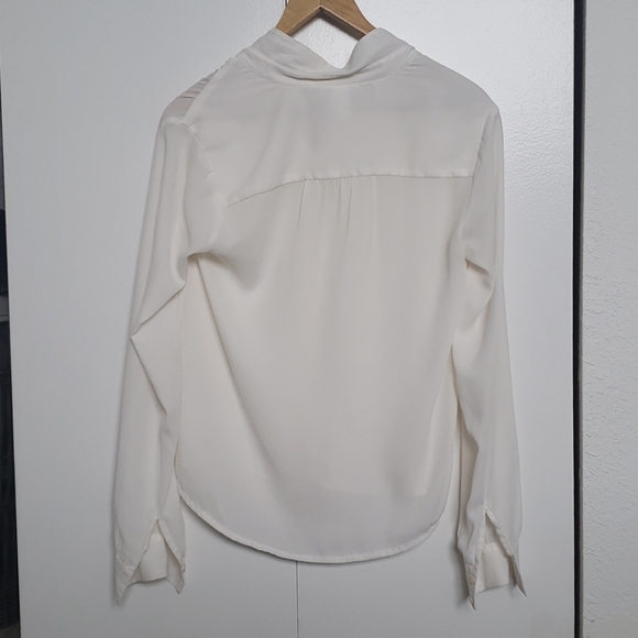 Blouse - Picture 2 of 2